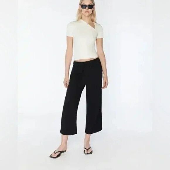 Oak and Fort Black Wide Leg Crop Pull On Pants with Pockets - Picture 1 of 6